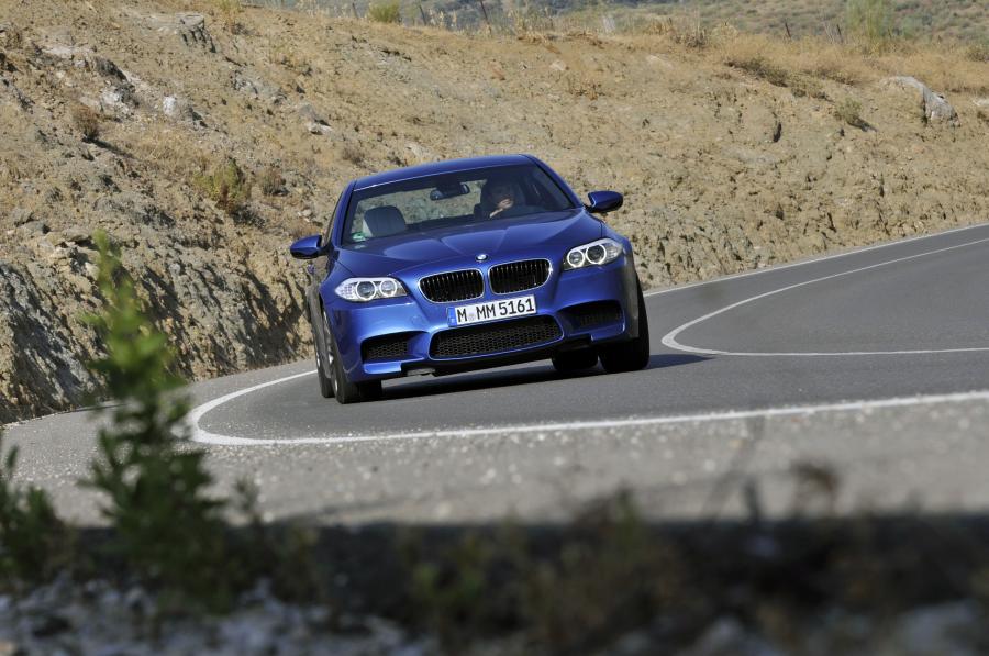  BMW M5 2011 года  (фото 111 из 344)